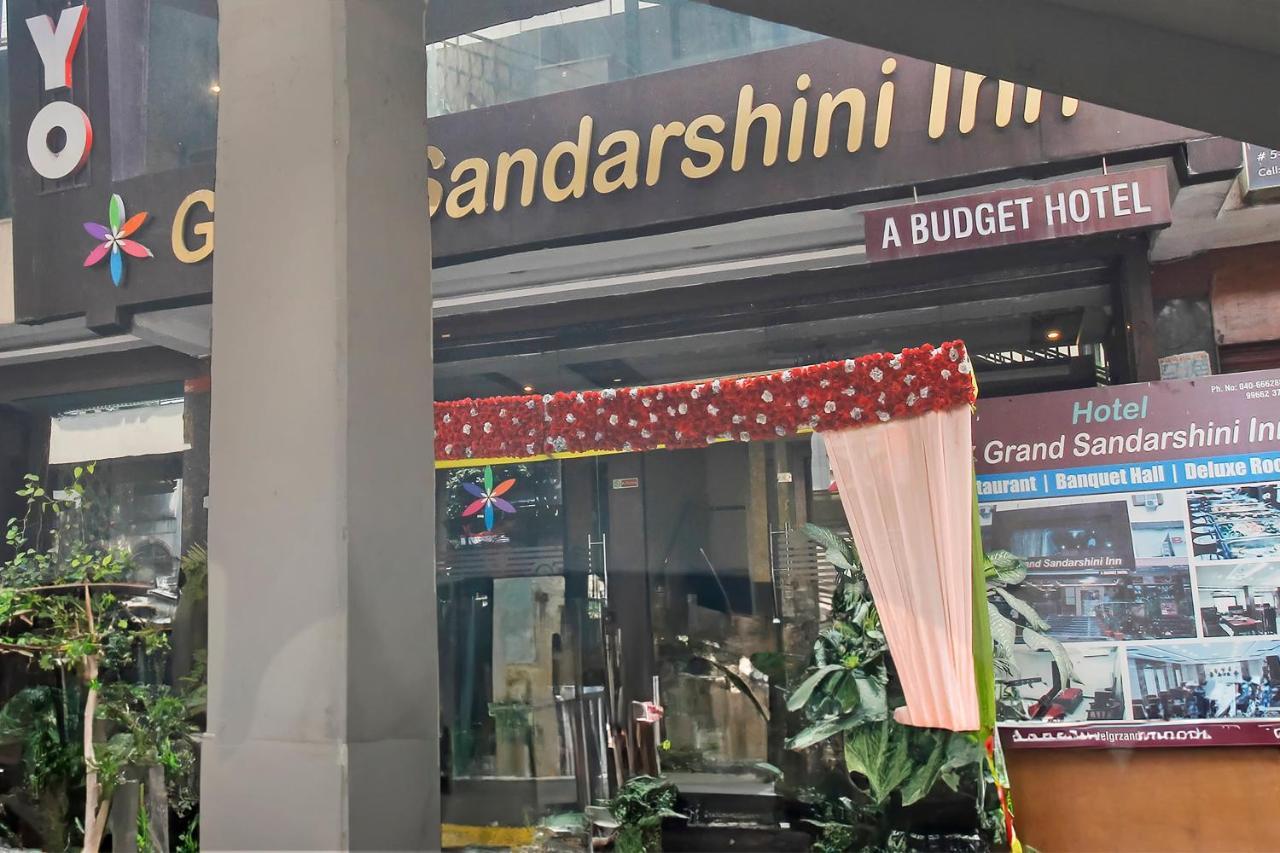 Flagship Grand Sandarshini Inn Near Mgbs Bus Station Haïdarabad Extérieur photo